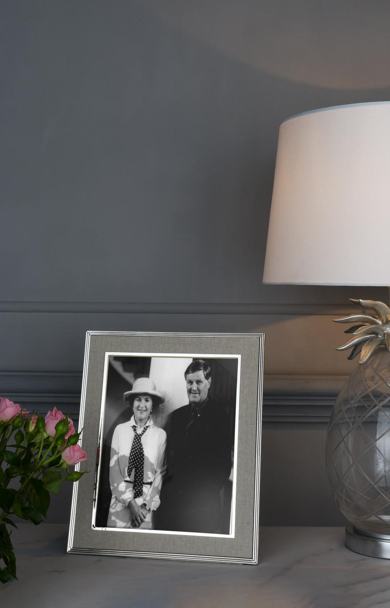 Laura Ashley Harrison Photo Frame Linen 8" x 10" • LA3649107-Q