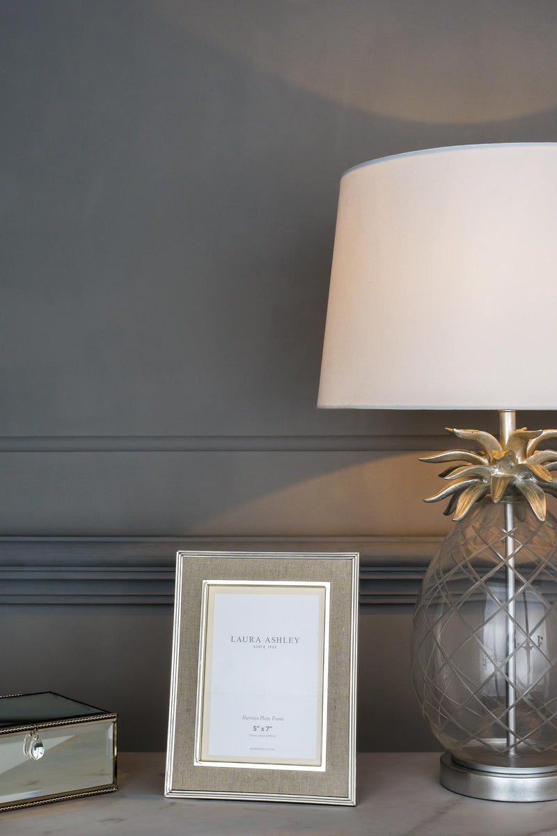 Laura Ashley Harrison Photo Frame Linen 5" x 7" • LA3733734-Q