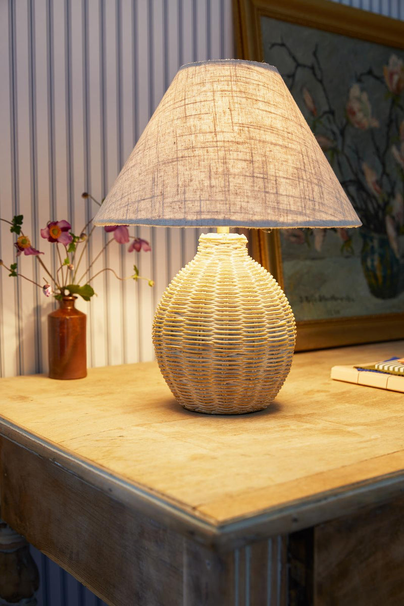 Laura Ashley Small Fernhill Table Lamp Matt Cream With Shade • LA3756396-Q