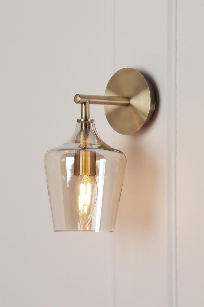 Laura Ashley Ockley Wall Light Antique Brass and Champagne Glass • LA3756460-Q