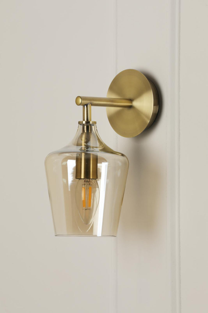 Laura Ashley Ockley Wall Light Antique Brass and Champagne Glass • LA3756460-Q