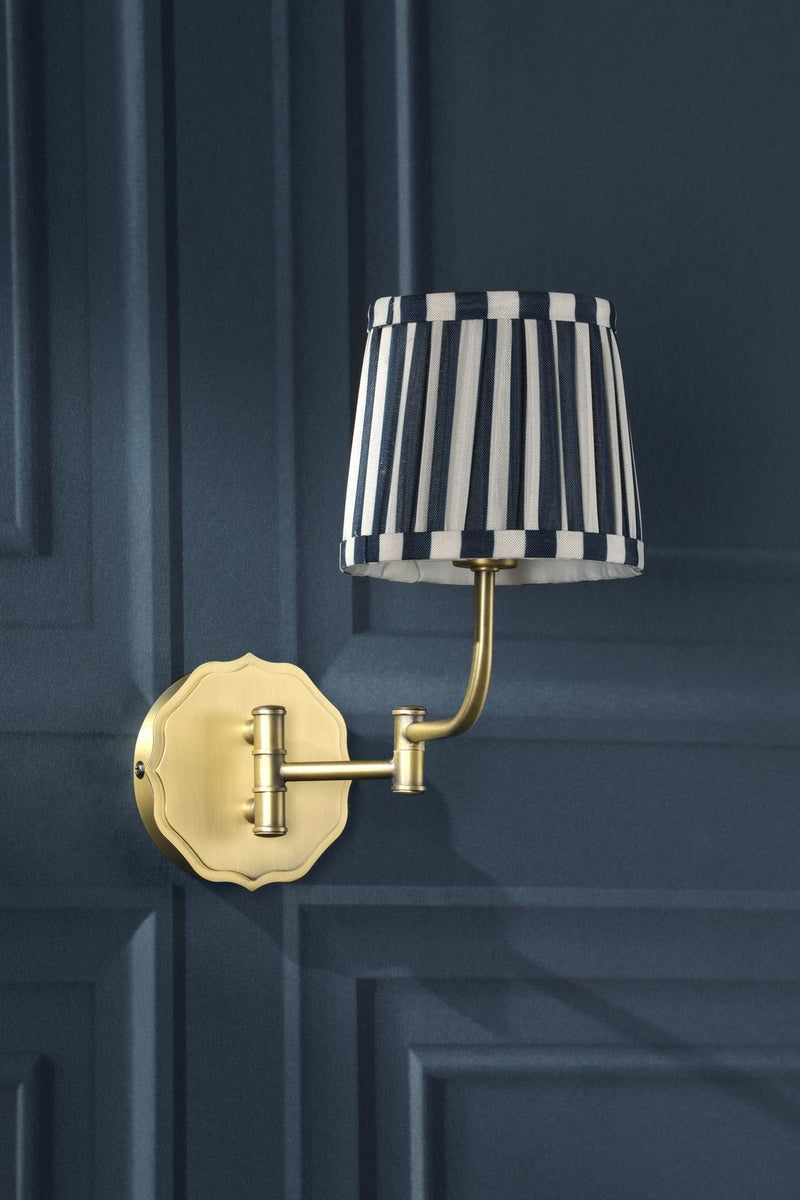 Laura Ashley Denwick Wall Light Matt Antique Brass With Shade • LA3756599-Q