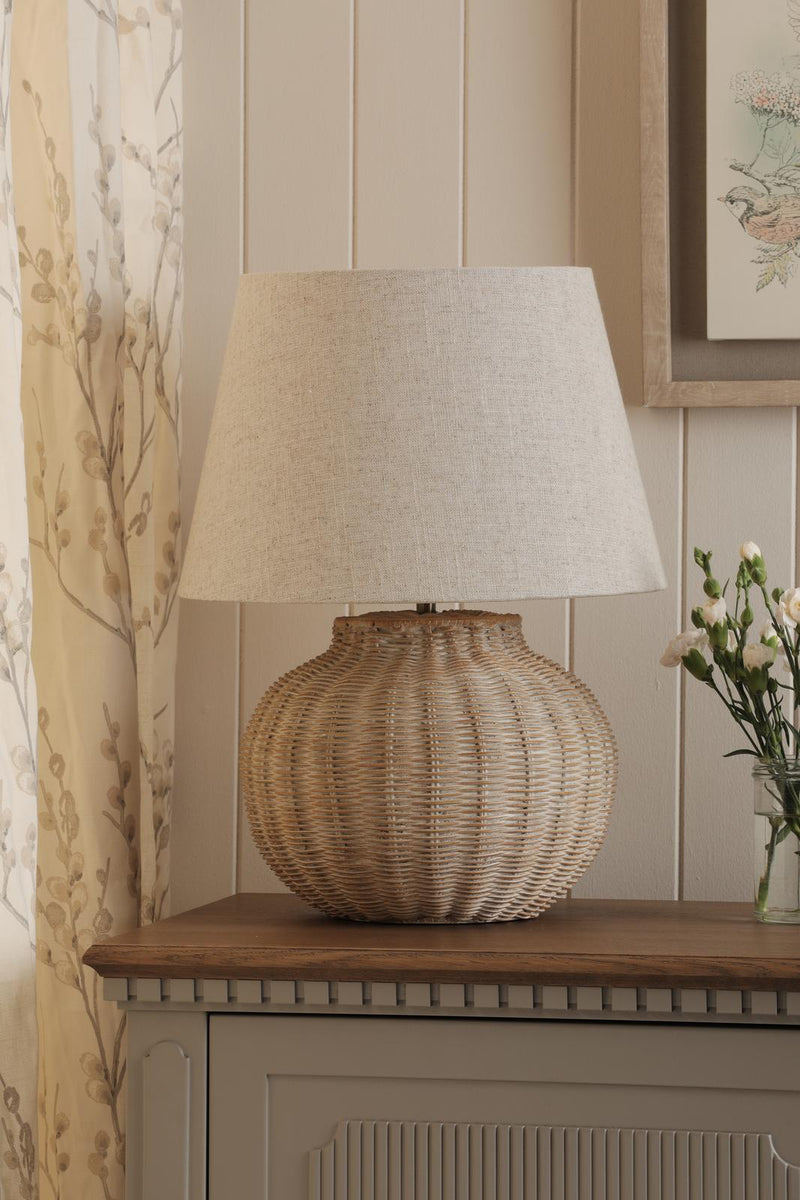 Laura Ashley Fernhill Large Table Lamp Matt Cream With Shade • LA3756613-Q