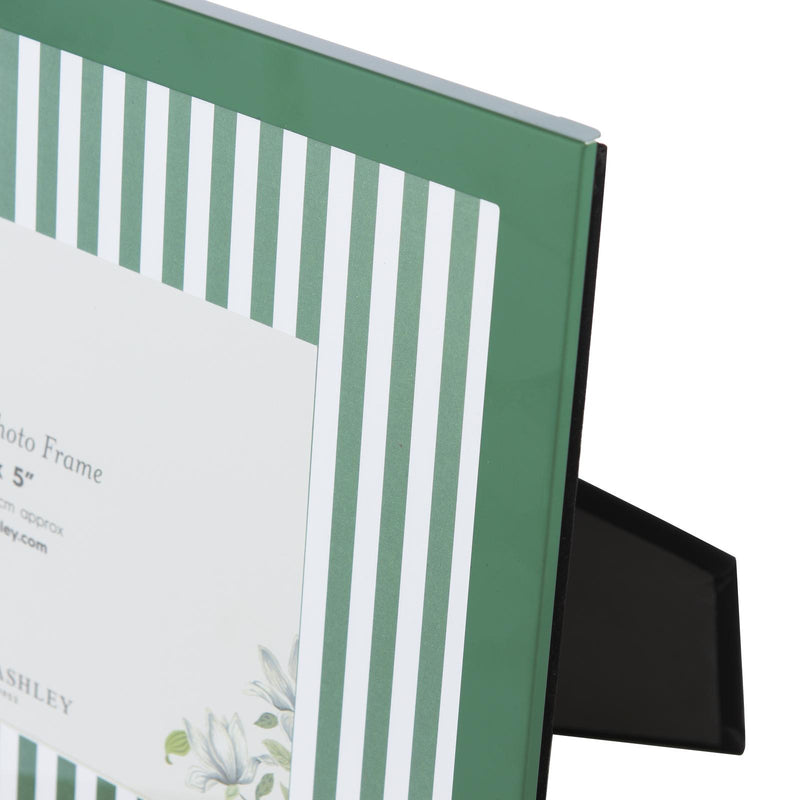 Laura Ashley Denwick Photo Frame Matt Green and Green 7" x 5" • LA3756758-Q