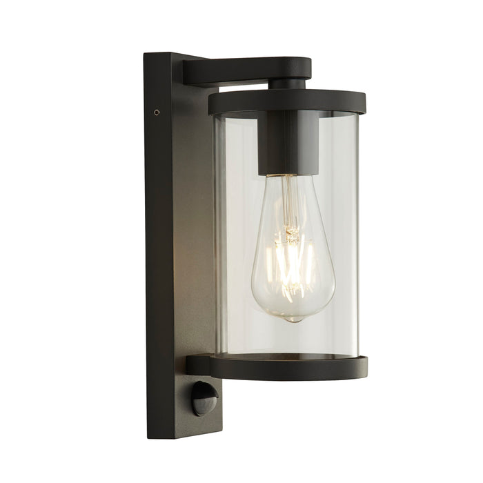 Searchlight 1Lt Outdoor Wall/Porch Light With PIR - Black With Clear Glass • 8631BK