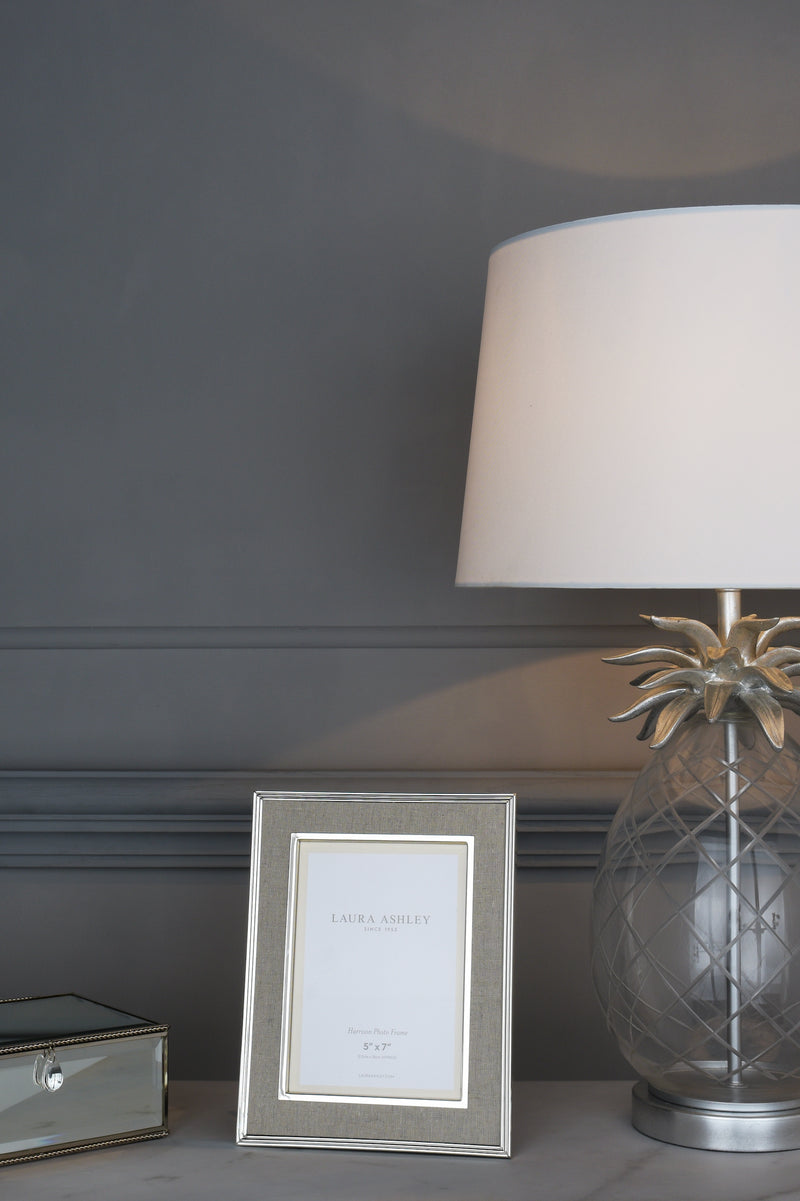 Laura Ashley Harrison Photo Frame Linen 5x7" • LA3733734-Q