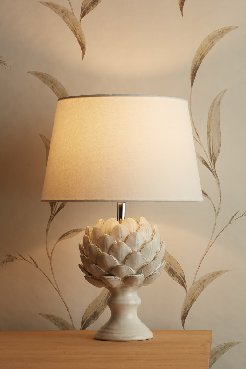 Laura Ashley Artichoke Ceramic Table Lamp With Shade • LA3734605-Q