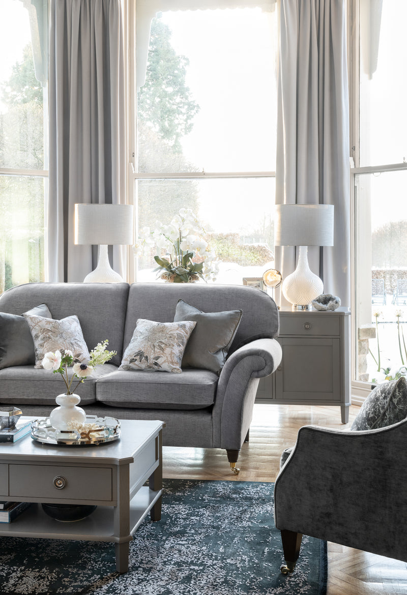 Laura Ashley Grace Table Lamp Patterned Glass with Shade • LA3742272-Q