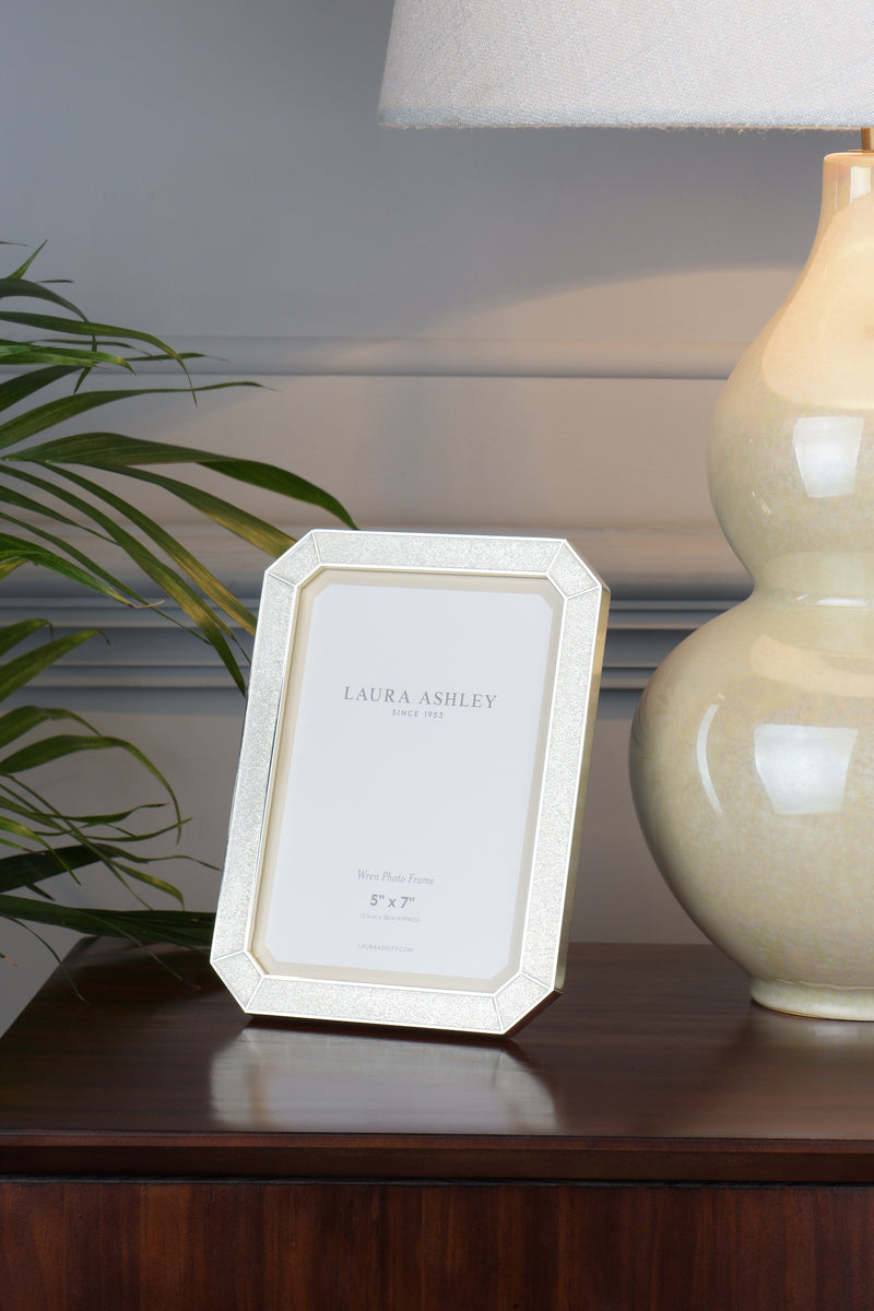 Laura Ashley Wren Photo Frame Polished Silver Glitter 5x7 Inch • LA3756177-Q