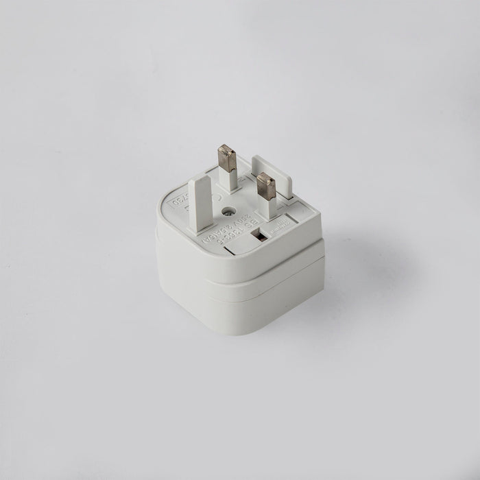 Deco Additions 3A EU-UK White Plug Converter • D0710