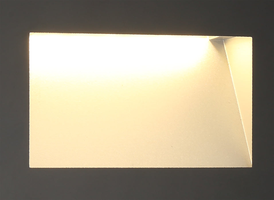 Regal Lighting SL-1627 1 Light LED Outdoor Recessed Wall Light Black IP65