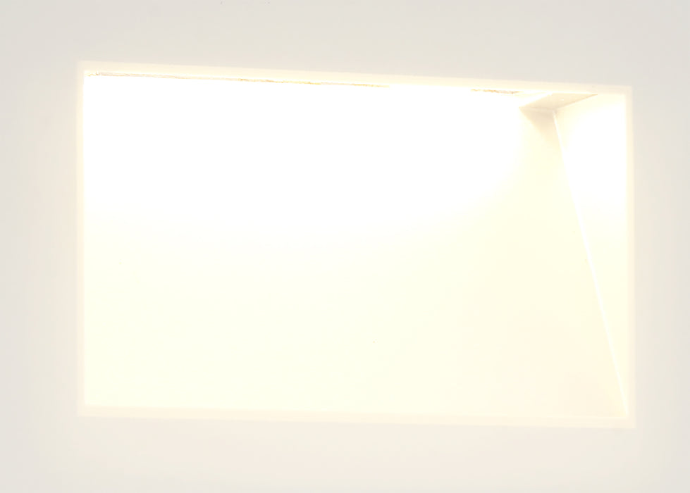 Regal Lighting SL-1626 1 Light LED Outdoor Recessed Wall Light White IP65