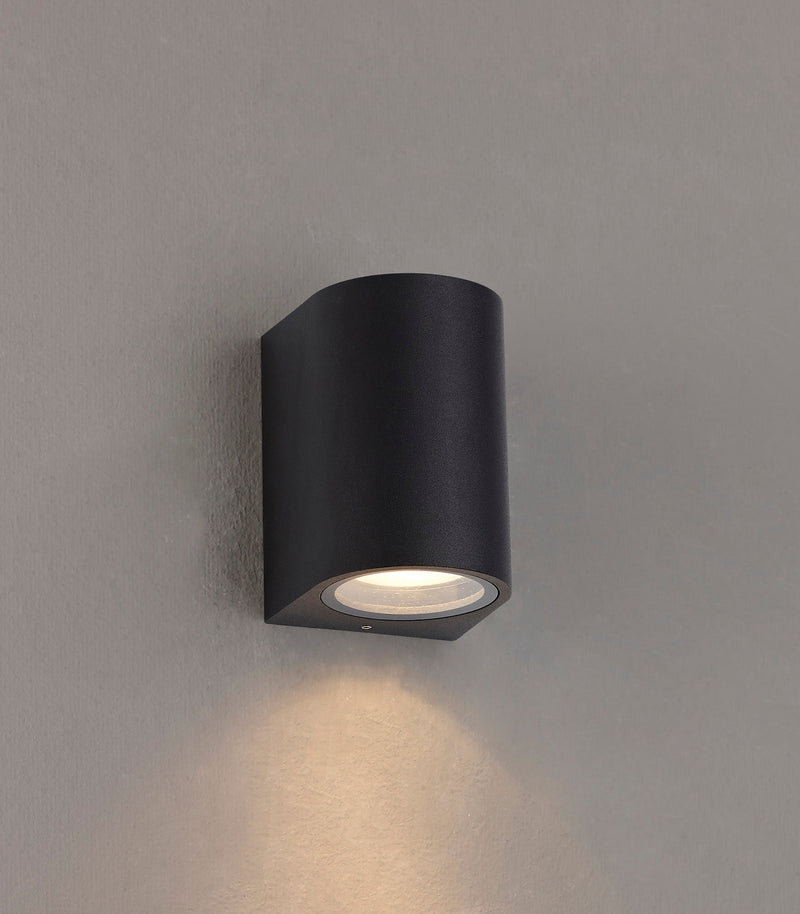 Deco Tomar Curved Wall Lamp, 1 x GU10, IP54, Sand Black • D0592